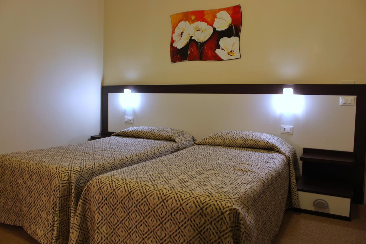 Hotel Boccascena Cenova Dış mekan fotoğraf